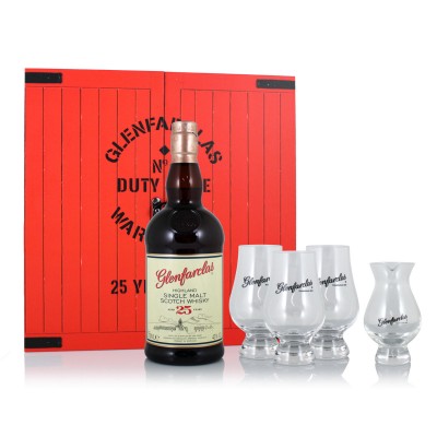 Glenfarclas 25 Year Old Limited Edition Gift Pack