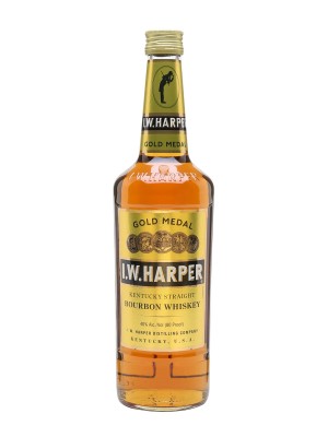 I W Harper Gold Medal / Bottled 1980s